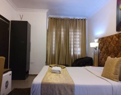 Crownedge Hotel Ikeja – Executive suite